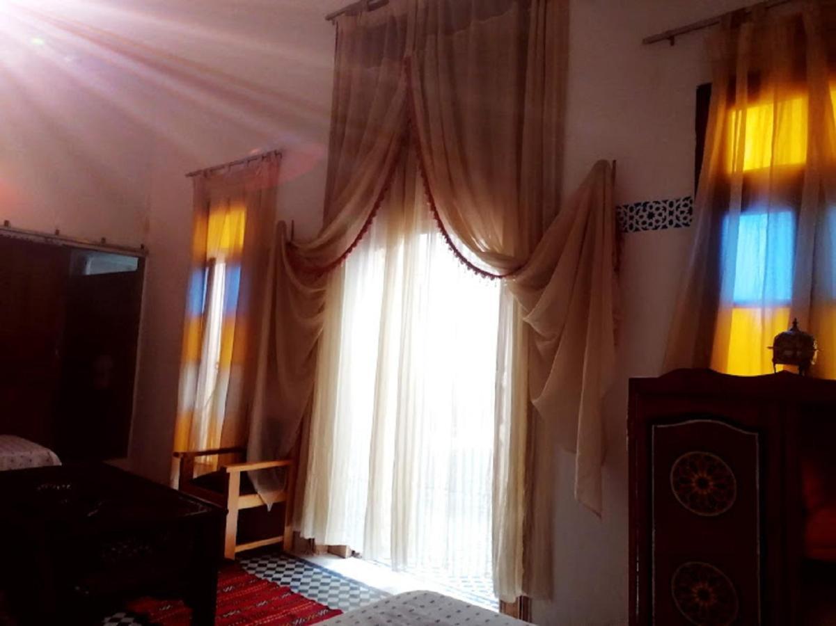 Sendis Dar Pansiyon Fès Dış mekan fotoğraf